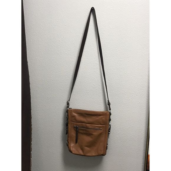 100% Leather Happy & Free Crossbody Bag - Picture 8 of 11